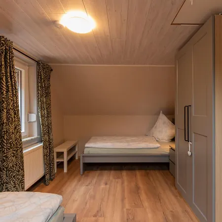 Huus De Freese 35224 בית נופש