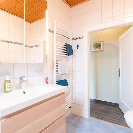 בית נופש Huus De Freese 35224 *